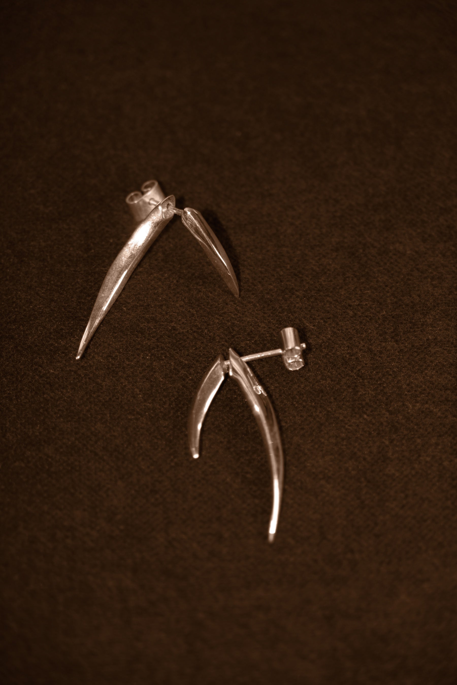 Uma Legorreta Spine earrings pair, sterling silver close up